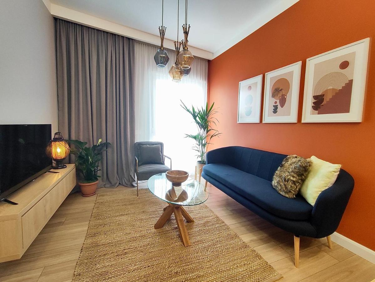 Ferienwohnung Modern Style 2Br-Apt - 10Min To Skanderbeg Square Tirana Exterior foto
