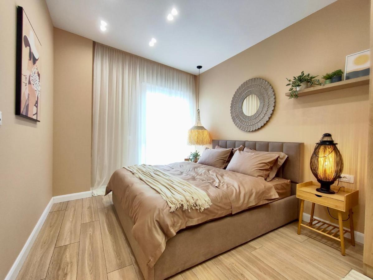 Ferienwohnung Modern Style 2Br-Apt - 10Min To Skanderbeg Square Tirana Exterior foto